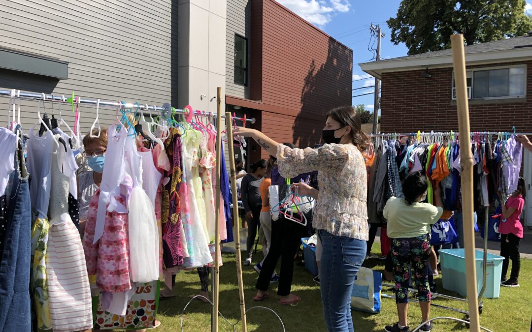 JFS Hosts Pop-Up Clothing Shop; Many Thanks to our Volunteers & Community Partners!