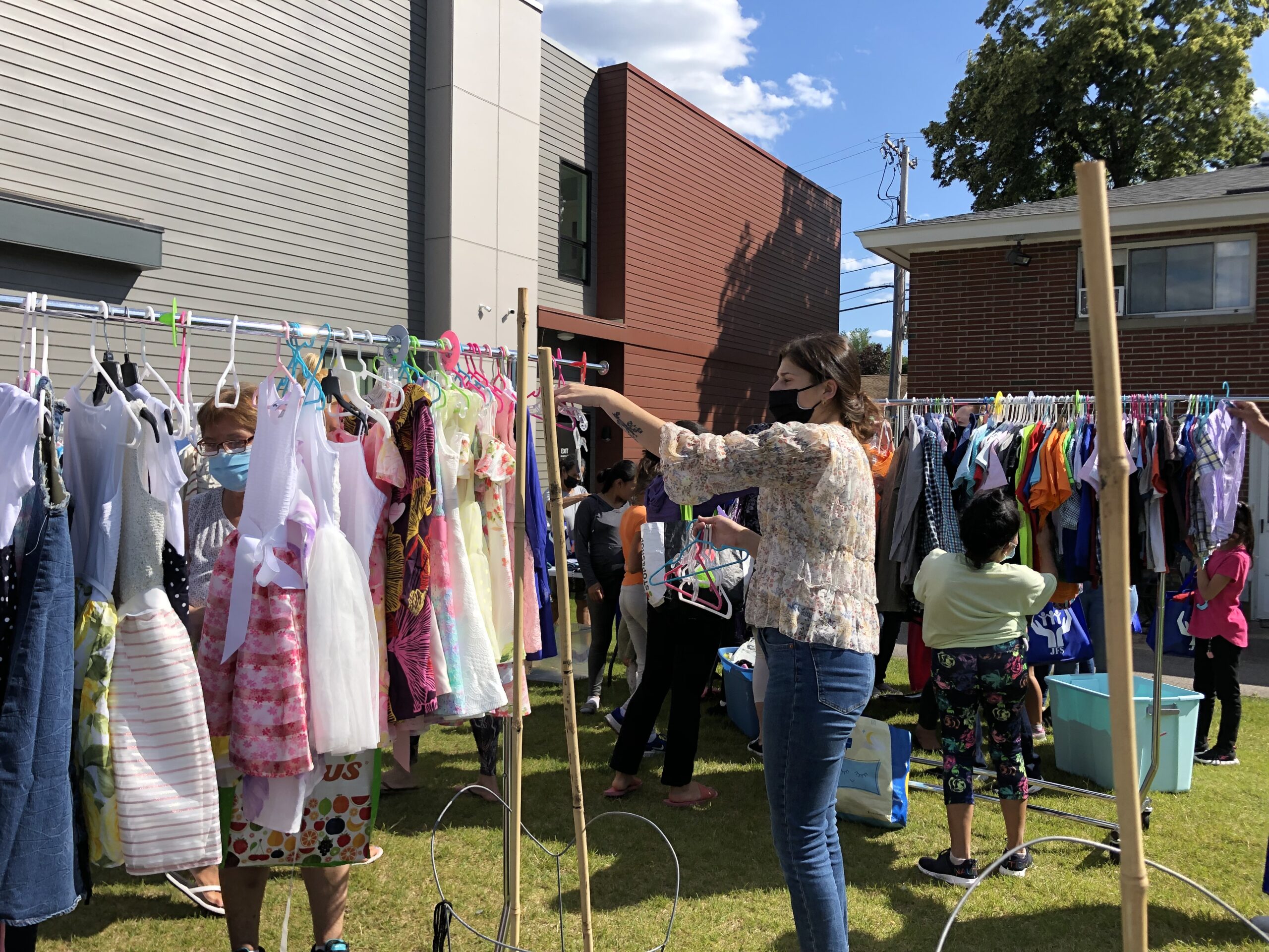 JFS Hosts Pop-Up Clothing Shop; Many Thanks to our Volunteers